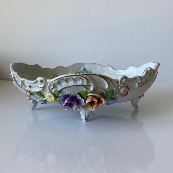 Antique Dresden Porcelain Oval Bowl Made in Germany Circa 1910-1930s - Picture 4 of 10